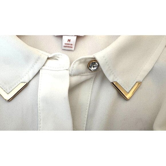 2/$30 Candies M White Sleeveless Button-Up Blouse With Sheer Detail - Picture 10 of 16